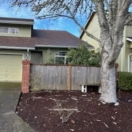 Buy this 3 bed townhouse on 3500 Westleigh Street in Eugene, OR 97405