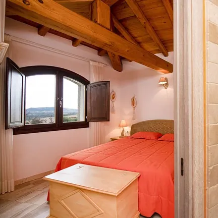Rent this 4 bed house on 07052 Santu Diadòru/San Teodoro SS