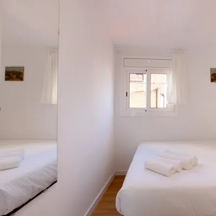 Rent this 2 bed apartment on Carrer del Consell de Cent in 31, 08014 Barcelona
