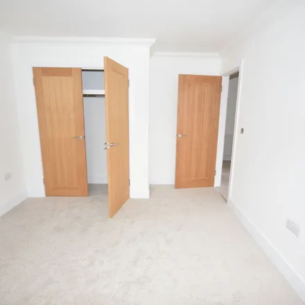 Rent this 3 bed apartment on Jenkinson Road in Towcester, NN12 6AW