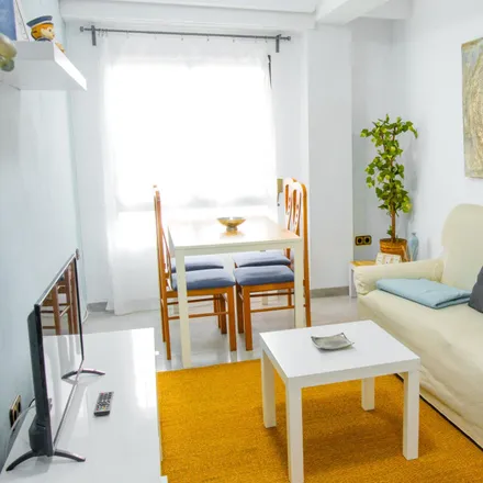 Rent this 2 bed apartment on Avinguda de la Ronda de Natzaret in 11, 46024 Valencia
