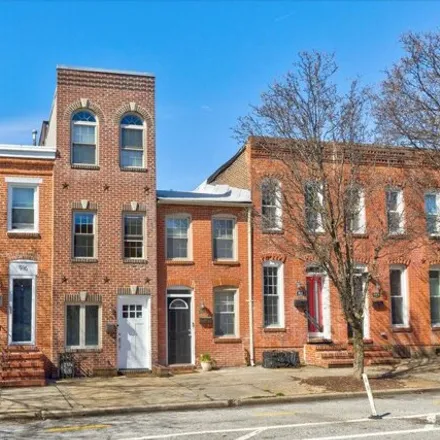 Rent this 3 bed house on 914 South Potomac Street in Baltimore, MD 21224