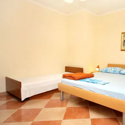 Image 1 - Općina Sućuraj, Split-Dalmatia County, Croatia - Apartment for rent