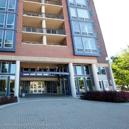 Buy this 2 bed condo on The Hudson in North Hudson Avenue, Chicago