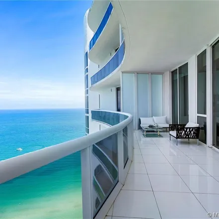 Image 2 - Collins Avenue & 159th Street, Collins Avenue, Sunny Isles Beach, FL 33160, USA - Apartment for rent