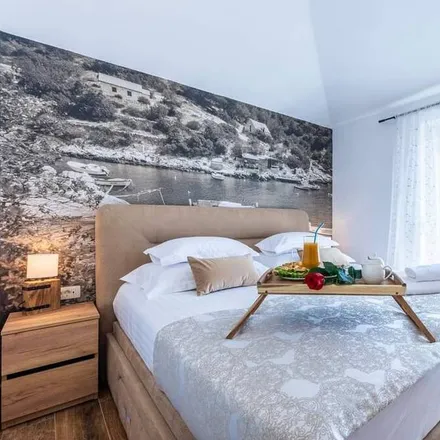 Rent this 6 bed house on Šestanovac in Split-Dalmatia County, Croatia