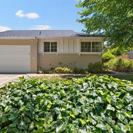 Buy this 3 bed house on 154 Lester Ln in Los Gatos, California