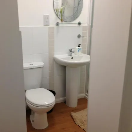 Image 3 - West End Lane, London, UB3 5NE, United Kingdom - Room for rent