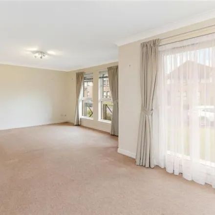 Image 6 - Nasmyth Avenue, Bearsden, G61 4SQ, United Kingdom - Apartment for sale