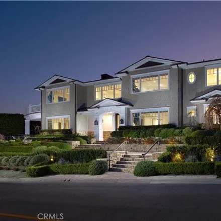 Buy this 6 bed house on 115 Kings Place in Bay Shores, Newport Beach