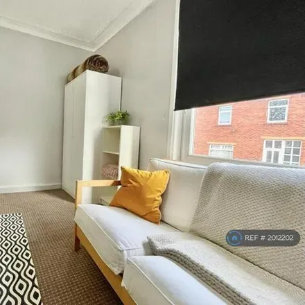 Image 3 - Vesper Road, Leeds, LS5 3QX, United Kingdom - House for rent