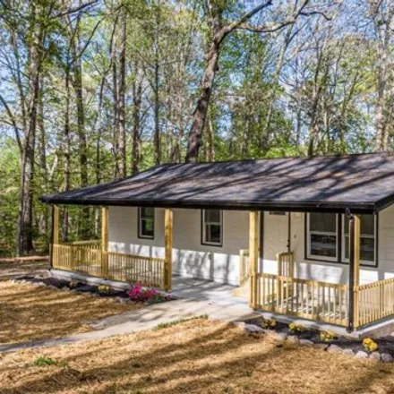 Buy this 3 bed house on 800 E Oak Ln in Douglasville, Georgia