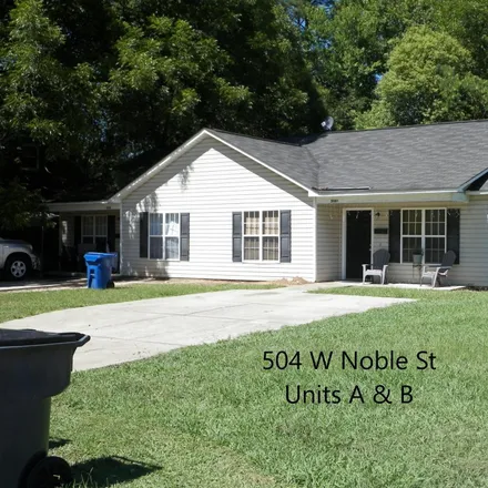 Image 3 - 500 West Noble Street, Selma, Johnston County, NC 27576, USA - Duplex for sale
