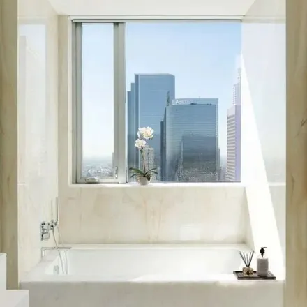 Image 9 - The Grand by Gehry, Grand Avenue Lower Level, Los Angeles, CA 90071, USA - Apartment for rent