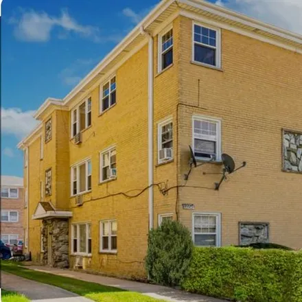 Image 4 - 5237 North Oakview Avenue, Unit 1E - Apartment for rent