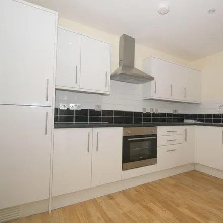 Rent this 2 bed apartment on British Heart Foundation in Sussex Way, London