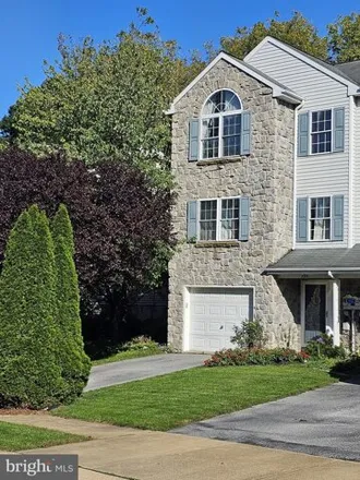 Buy this 3 bed townhouse on 397 Crosswinds Drive in Kissell Hill, Warwick Township