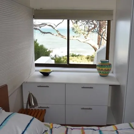 Rent this 2 bed apartment on Taroona TAS 7053