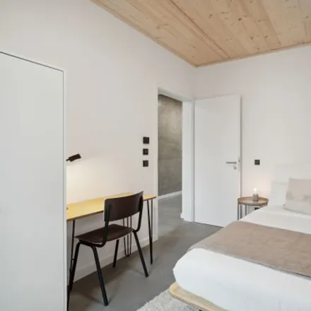 Rent this 4 bed room on Sickingenstraße 2 in 10553 Berlin, Germany