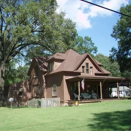 Buy this 4 bed house on 654 Burke Street in Ashdown, AR 71822
