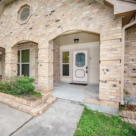 Image 4 - 1504 Windsor Drive, Friendswood, TX 77546, USA - House for sale