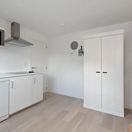 Rent this 1 bed apartment on Paul Lebrunstraat 26 in 3000 Leuven, Belgium