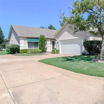 Buy this 2 bed townhouse on 8424 South 84th East Avenue in Tulsa, OK 74133