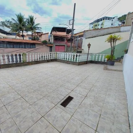 Buy this 5 bed house on Rua Antônio Maria de Souza in São Mateus, Juiz de Fora - MG