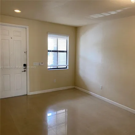 Image 4 - 8920 Northwest 98th Avenue, Doral, FL 33178, USA - Townhouse for rent