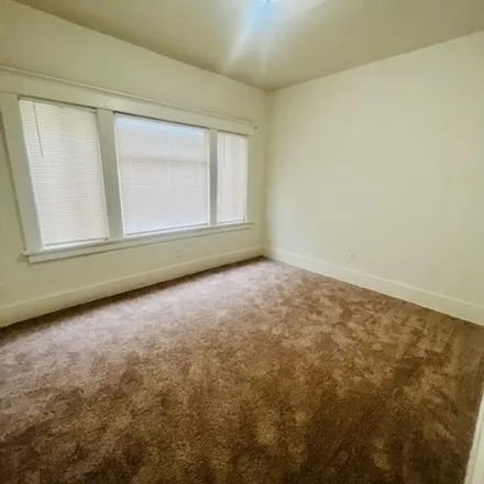 Image 2 - 1205 Linden Avenue, Long Beach, CA 90813, USA - Apartment for rent