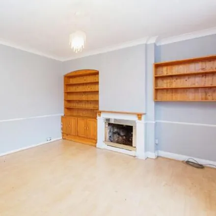 Image 4 - York Place, Aylesbury, HP21 8HP, United Kingdom - Duplex for sale