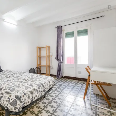 Rent this 2 bed room on Carrer de Ferlandina in 39, 08001 Barcelona
