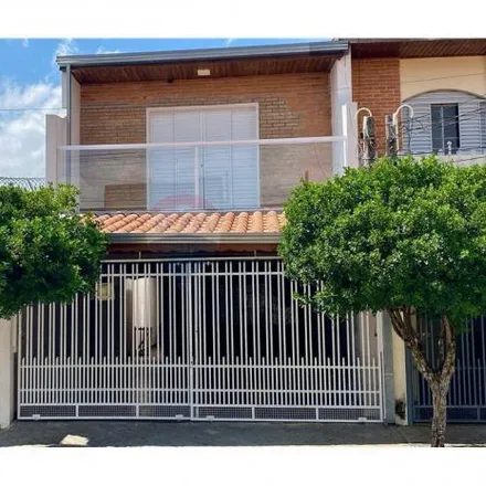 Buy this 3 bed house on Igreja Batista Independente Filadélfia in Rua Lauro Rolim 340, Jardim Brasilandia