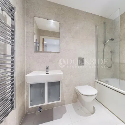 Image 4 - Western Gateway Apartments, Western Gateway, Custom House, London, E16 1FD, United Kingdom - Apartment for rent