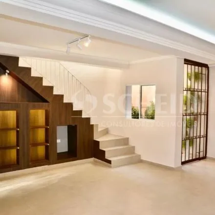 Rent this 3 bed house on Rua Vieira de Morais 1206 in Campo Belo, São Paulo - SP