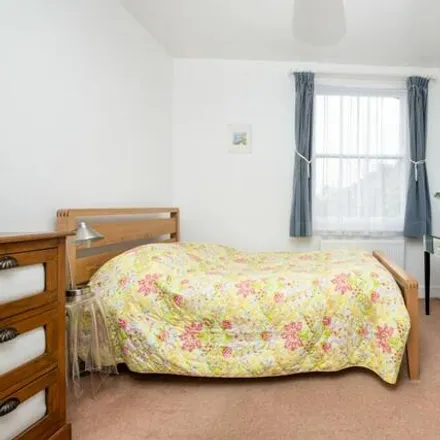 Image 9 - 35 Priory Park Road, London, NW6 7UP, United Kingdom - Apartment for sale