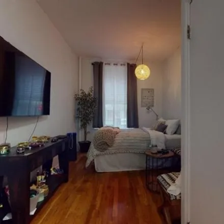 Rent this studio apartment on 313 East 93rd Street in New York, NY 10128