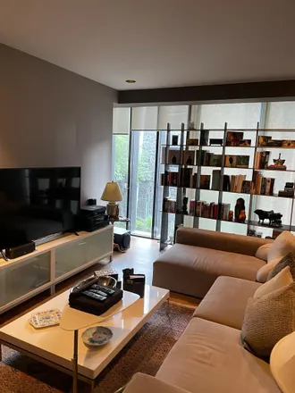 Buy this 7 bed apartment on Cerrada Sierra Mojada in Miguel Hidalgo, 11000 Mexico City