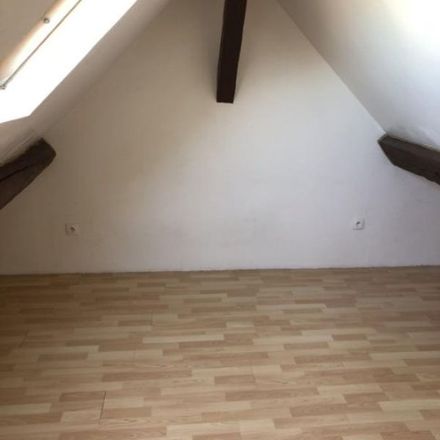 Rent this 2 bed apartment on 29 Rue de Paris in 95260 Beaumont-sur-Oise, France