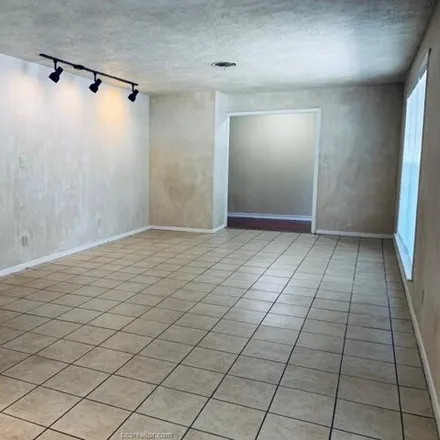Image 3 - 1422 Glade Street, College Station, TX 77840, USA - House for rent