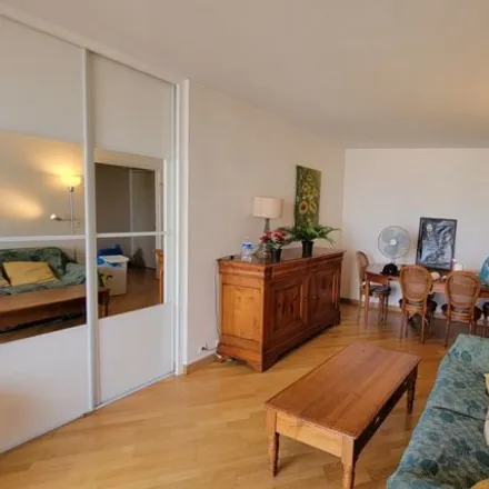 Rent this 2 bed apartment on Colombes