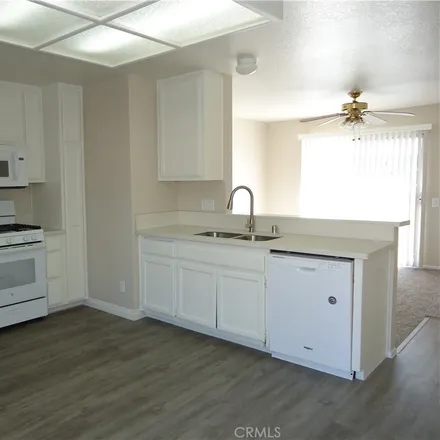 Image 2 - 1365 Crafton Avenue, Mentone, San Bernardino County, CA 92359, USA - Condo for rent