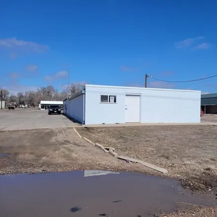 Image 3 - 884 West 1st Street, Ogallala, NE 69153, USA - House for sale