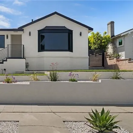 Buy this 3 bed house on 1300 West 12th Street in Los Angeles, CA 90732