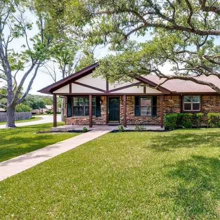 Image 1 - 724 Toni Drive, Hurst, TX 76054, USA - House for sale