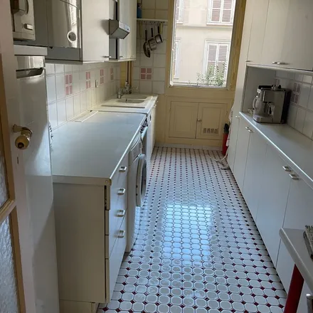 Image 5 - 12 Rue de l'Assomption, 75016 Paris, France - Apartment for rent