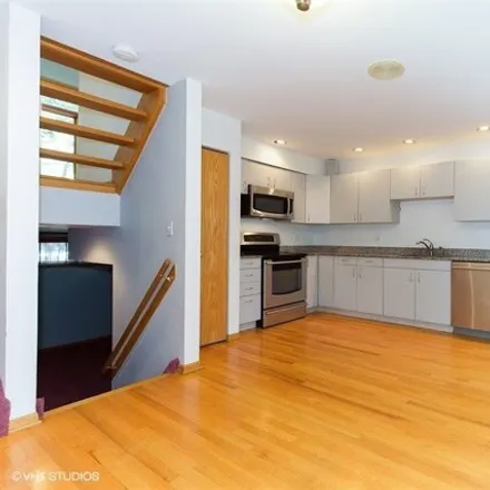 Image 3 - 1001 West Dickens Avenue, Chicago, IL 60614, USA - House for rent