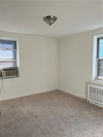 Image 7 - 1675 Central Park Avenue, Colonial Heights, City of Yonkers, NY 10710, USA - Apartment for rent