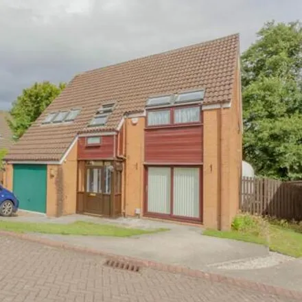Buy this 4 bed house on unnamed road in Cwmbran, NP44 1DD