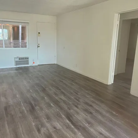 Image 1 - 10465 Irene Street, Los Angeles, CA 90034, USA - Apartment for rent